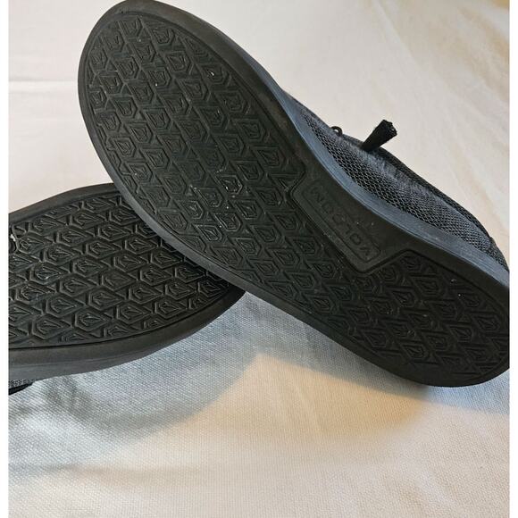 Volcom Men's Slip-On Work Casual Shoes Size 12 Canvas Composite Toe - Picture 6 of 6